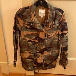 Madewell camo trench jacket. Worn once